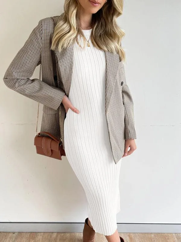 Chic Sleeveless Ribbed Bodycon Dress with Modern Elegance