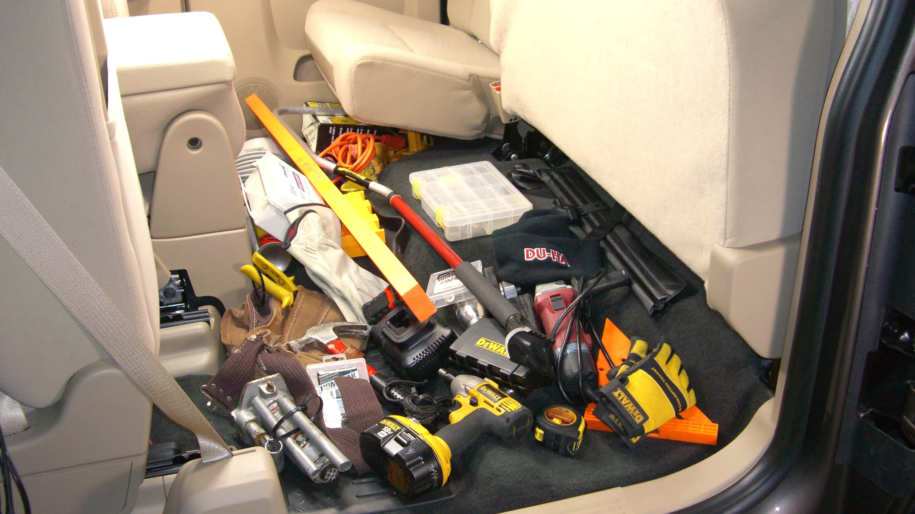 DU-HA 10045 DU-HA® Interior Storage/Gun Case; Incl. Gun Rack/Organizer; Dark Gray;