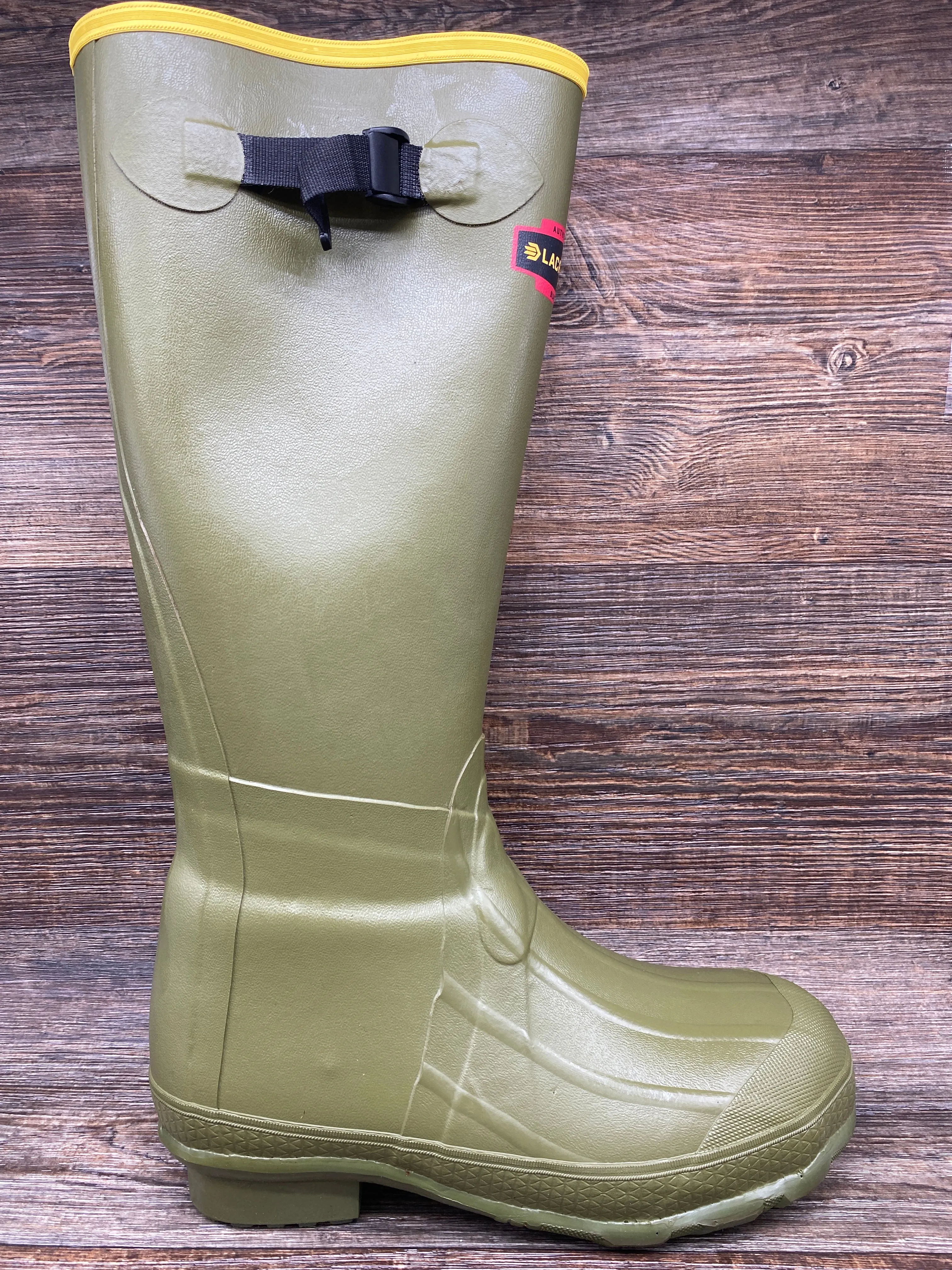 la266040 Men's Burly Classic Insulated Rubber Boot by Lacrosse